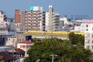 浜松駅付近新幹線ドクターイエローの写真
